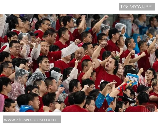 足球年前无热情的冷清赛季如何影响球迷的期待与球队的未来发展